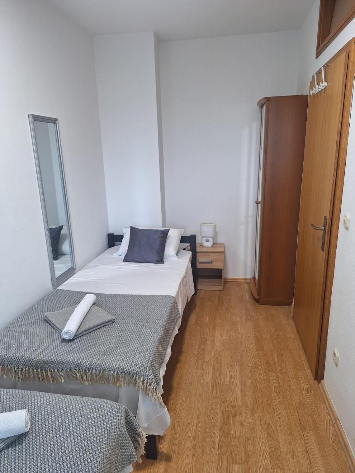 Apartment Tre Strade Baska Voda Exterior photo